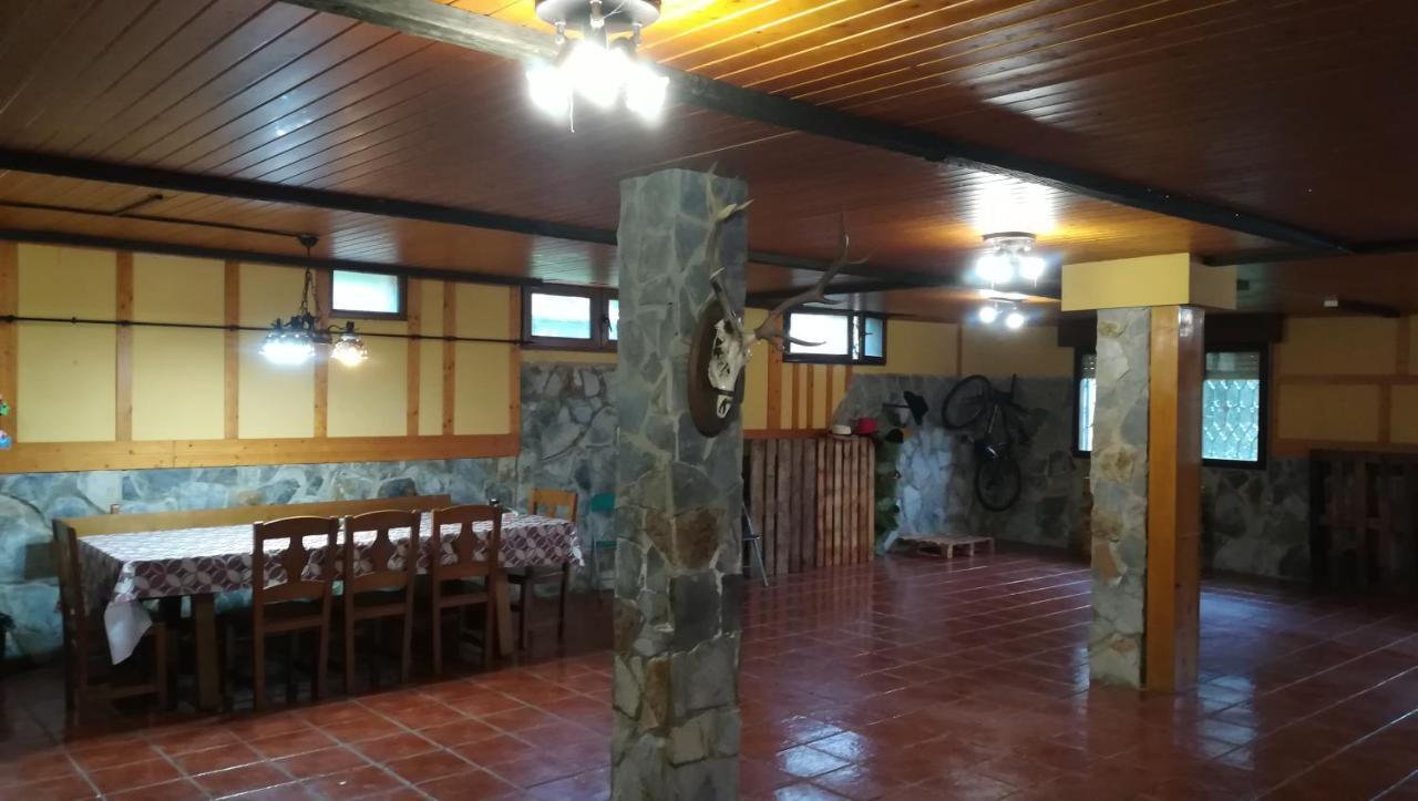 הוילה Quintueles Piscina Climatizada - Todo El Ano- Playa De La Nora-Chimenea- Barbacoa מראה חיצוני תמונה