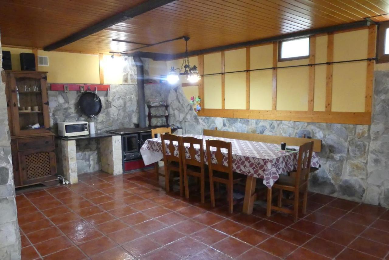 הוילה Quintueles Piscina Climatizada - Todo El Ano- Playa De La Nora-Chimenea- Barbacoa מראה חיצוני תמונה
