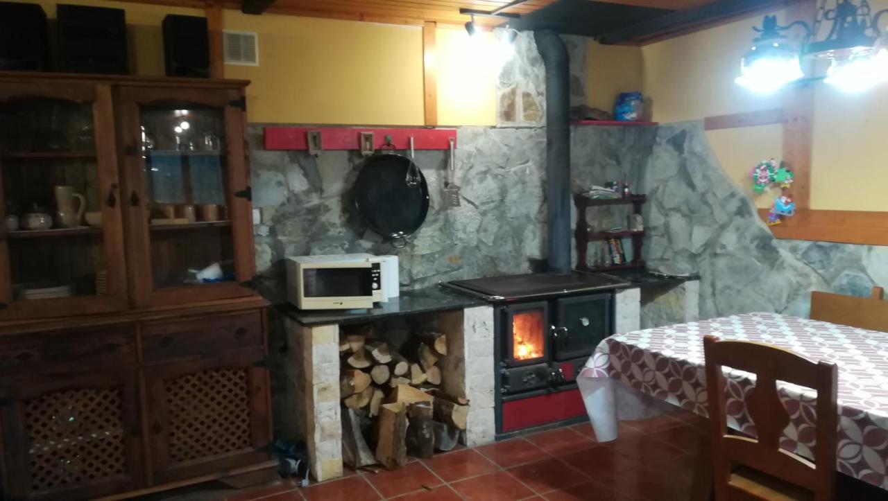 הוילה Quintueles Piscina Climatizada - Todo El Ano- Playa De La Nora-Chimenea- Barbacoa מראה חיצוני תמונה